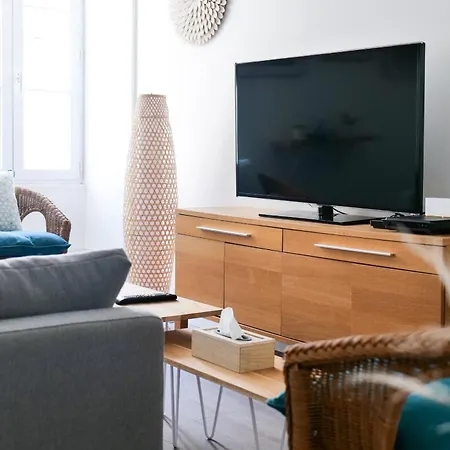 Maison Mitoyenne Centre-ville, A Deux Pas Du Port De Peche 4 Personnes Feriehus *