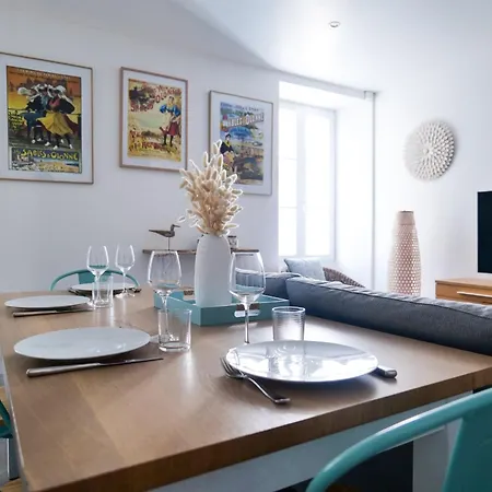 Maison Mitoyenne Centre-ville, A Deux Pas Du Port De Peche 4 Personnes Les Sables-dʼOlonne